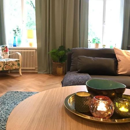 Artistic And Light 2 Room Apartment In Sofo 65Sqm Stockholm Kültér fotó