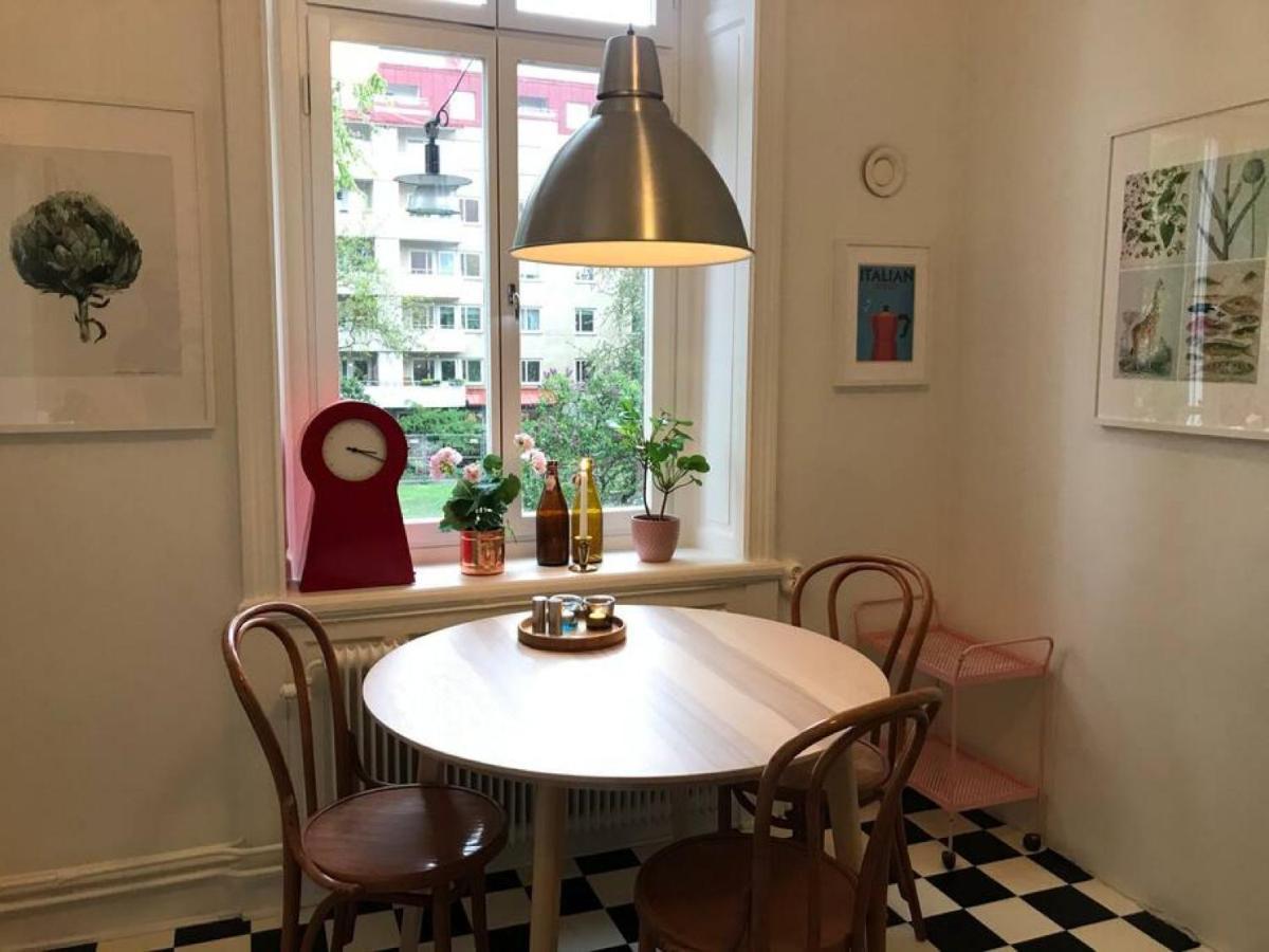 Artistic And Light 2 Room Apartment In Sofo 65Sqm Stockholm Kültér fotó